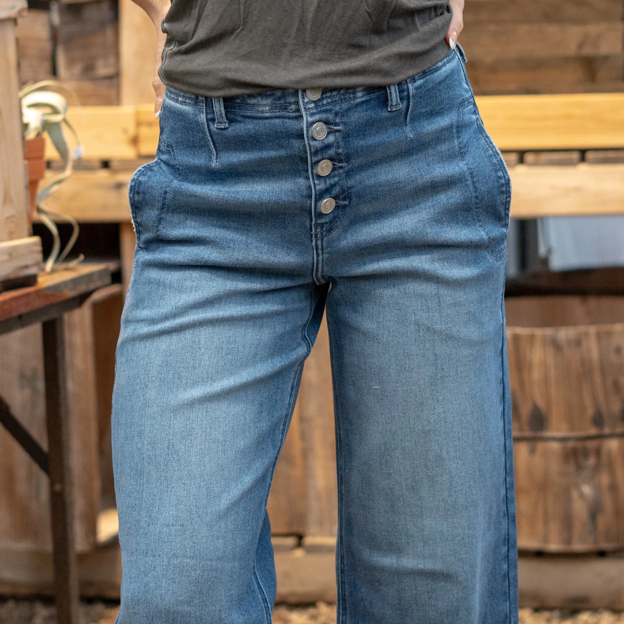 Aliana High Rise Crop Wide Leg