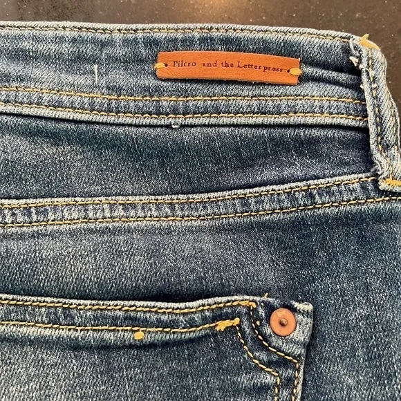 Anthropologie Pilcro &amp; the Letterpress Tapestry Mid-Rise Slim Boyfriend Jeans