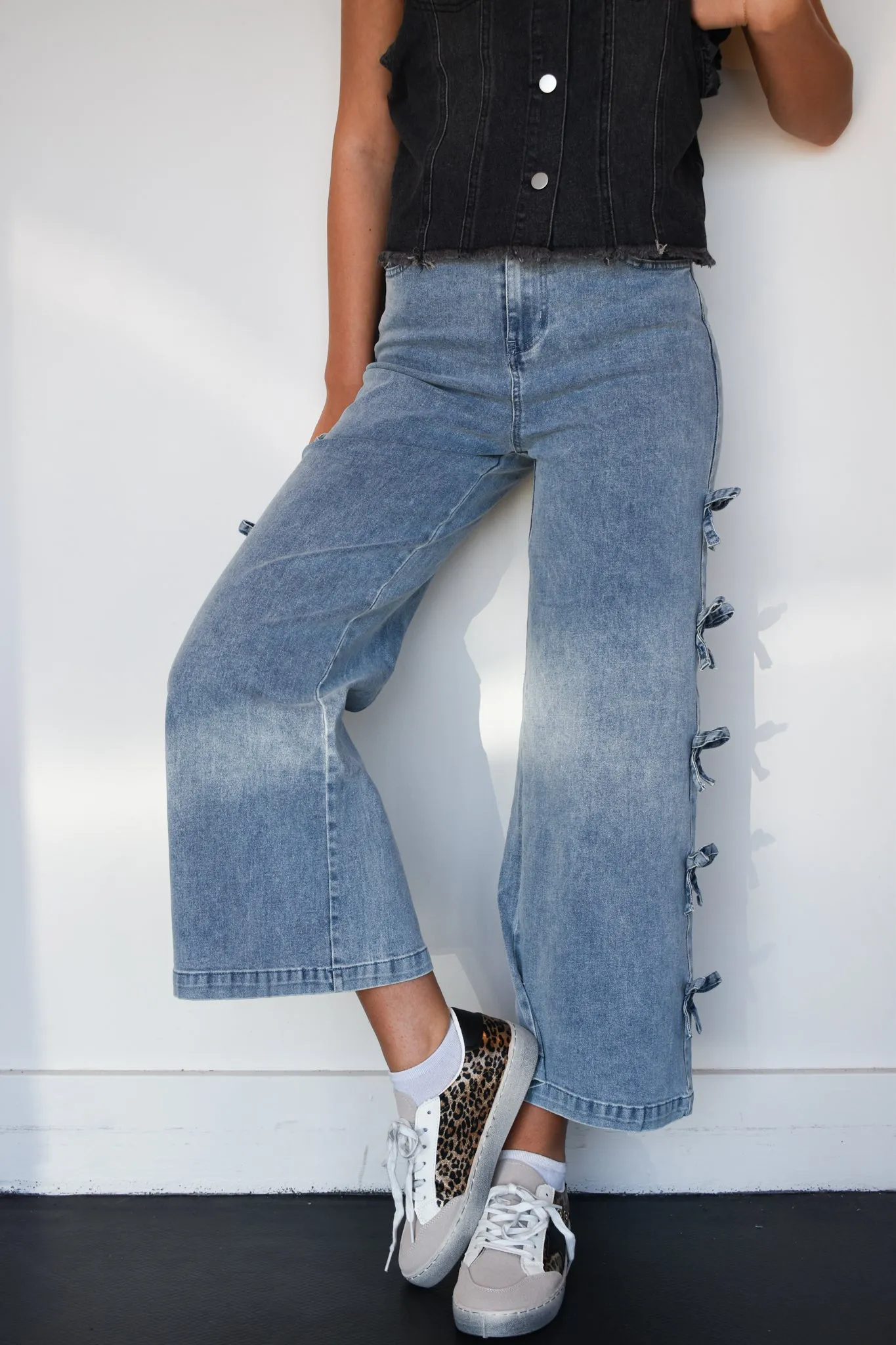 Bow Detail Wide Leg Denim- Medium Wash