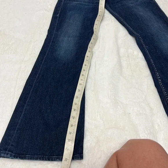 Buckle Silver, Tuesdays Buckle jeans 28/32. Low rise Flare leg. Great condition