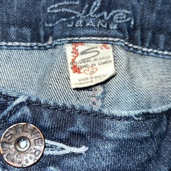 Buckle Silver, Tuesdays Buckle jeans 28/32. Low rise Flare leg. Great condition