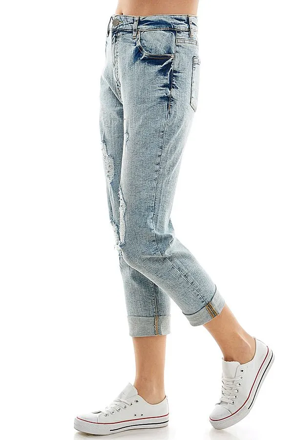 DESTROYED  BOYFRIEND JEANS