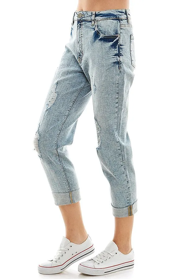 DESTROYED  BOYFRIEND JEANS