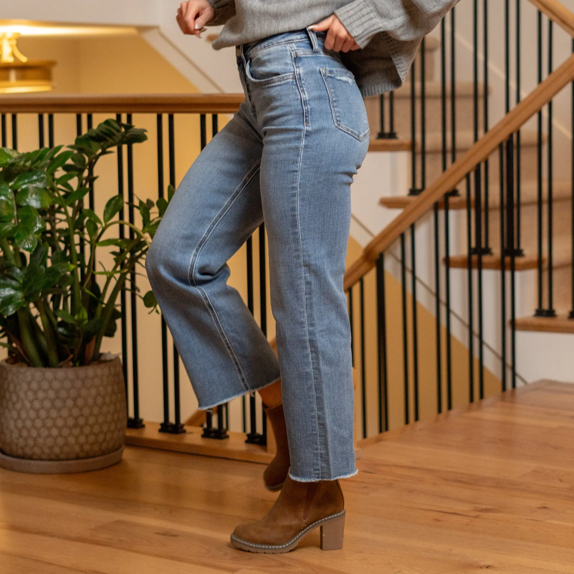 Evening Star High Rise Ankle Dad Fit