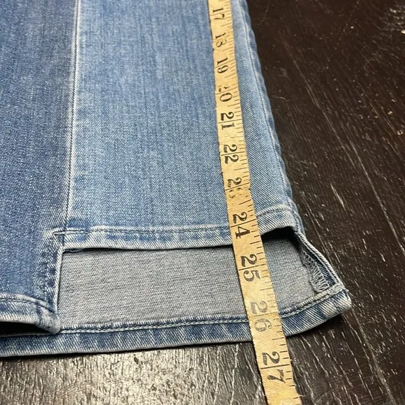 J Brand Joan High Rise Wide Leg Crop Jeans Size 26.