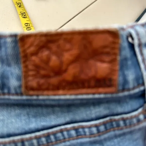 Johnny Was Mid Rise The Tomboy Boyfriend Jeans Size 28