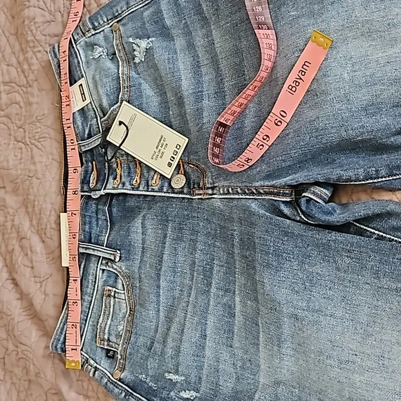 Judy Blue, NWT, High Waist Boyfriend Fit Jeans, Size 7/28,Slightly Distressed