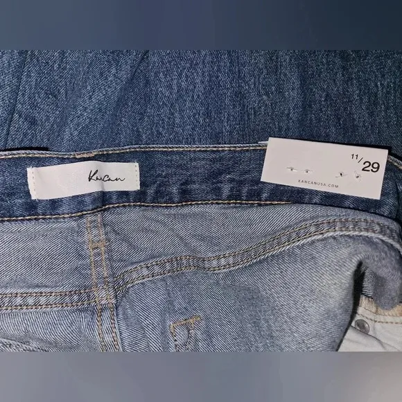 Kancan mid rise classic boyfriend jeans size 11 NWT Lowell jeans