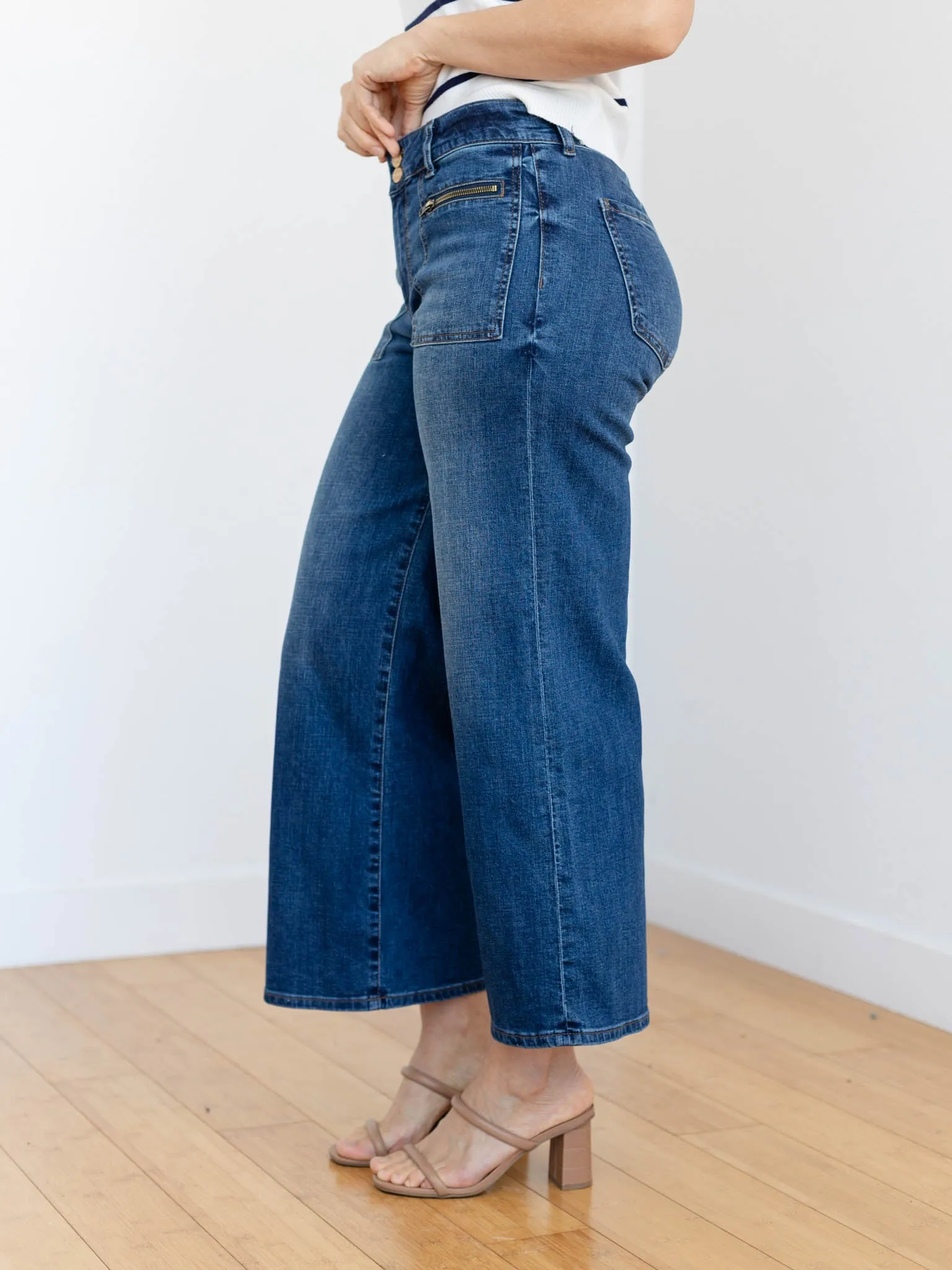 KUT Learning Meg Zip Patch Pocket