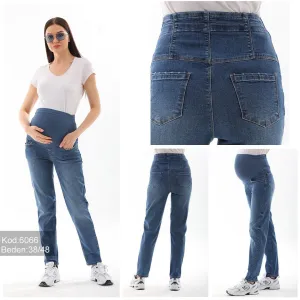 Maternity Boyfriend Jeans