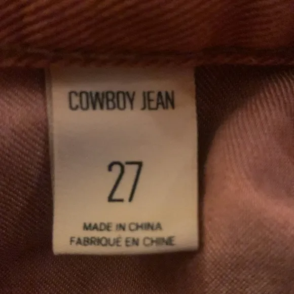 NEW BDG AMBRE SHADING BOYFRIEND JEANS  SIZE 27 NEW