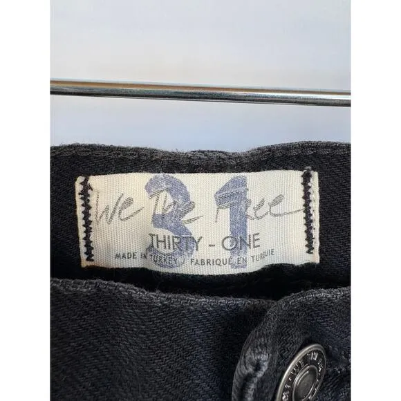 NWT Free People We the Free Boyfriend Bren Distressed Black Magic Jeans Women 31