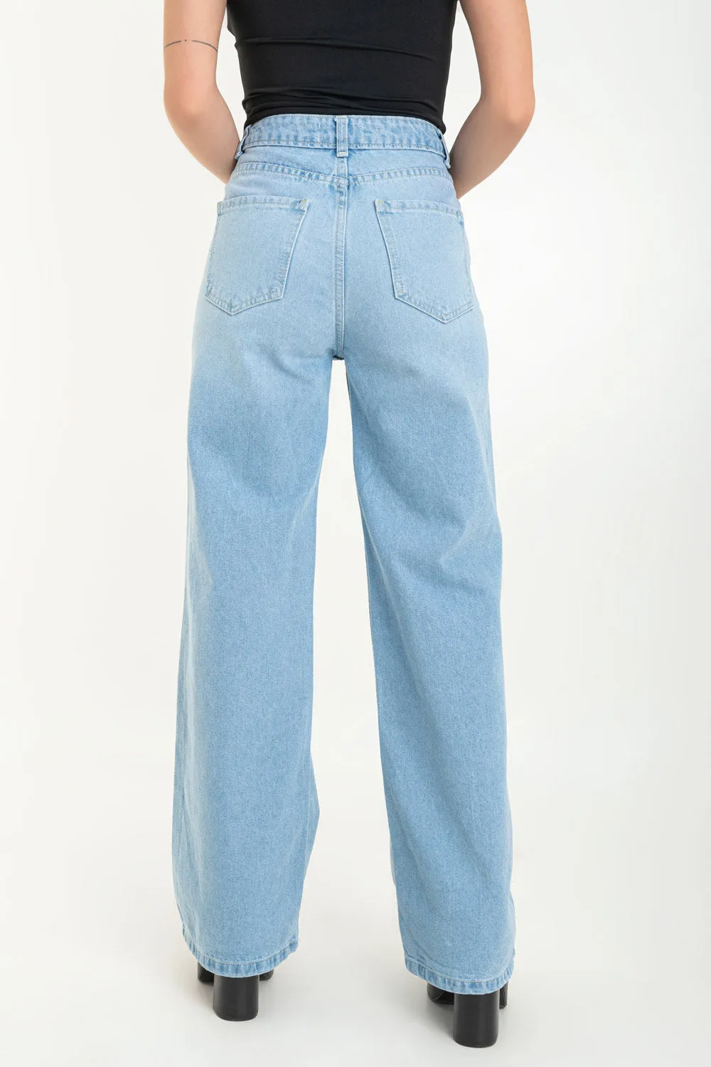 Pantalón wide leg de denim tiro alto
