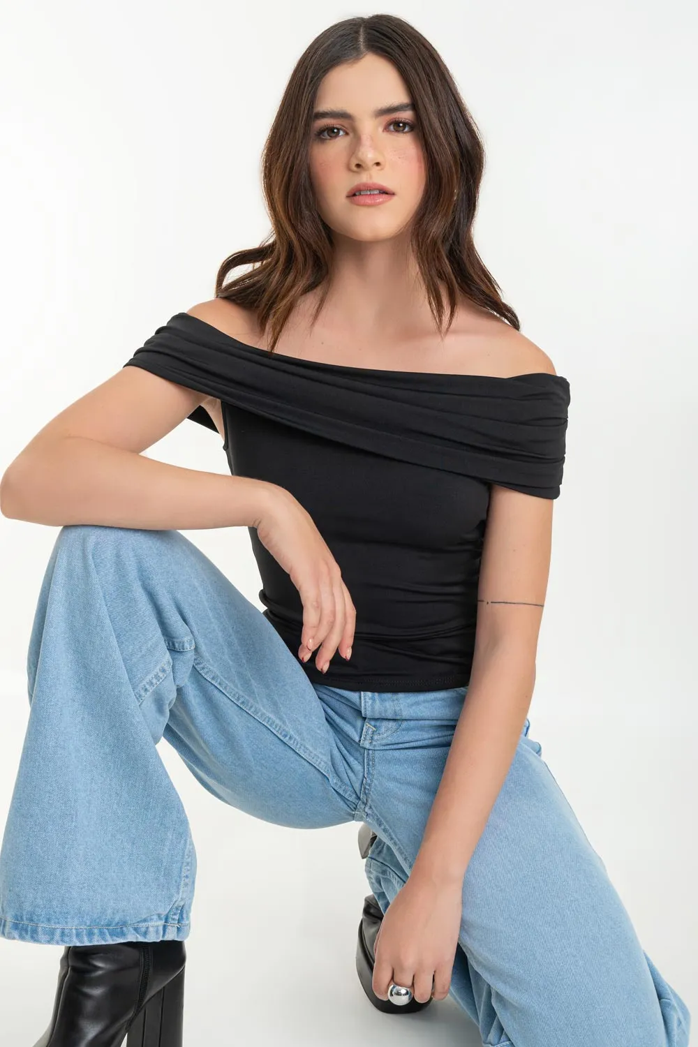 Pantalón wide leg de denim tiro alto