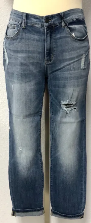 PLUS BOYFRIEND FIT DESTROYED