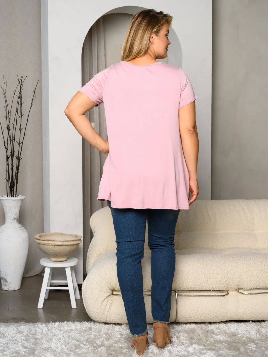PLUS SIZE SHORT SLEEVE V-NECK POCKETS TUNIC TOP