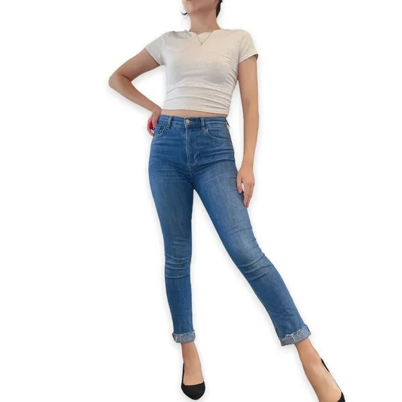 Reformation Jeans High and Skinny Jean In Darwin Size 26