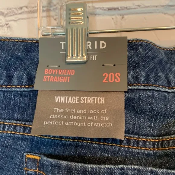 Torrid Boyfriend Straight Jeans NWT 20S
