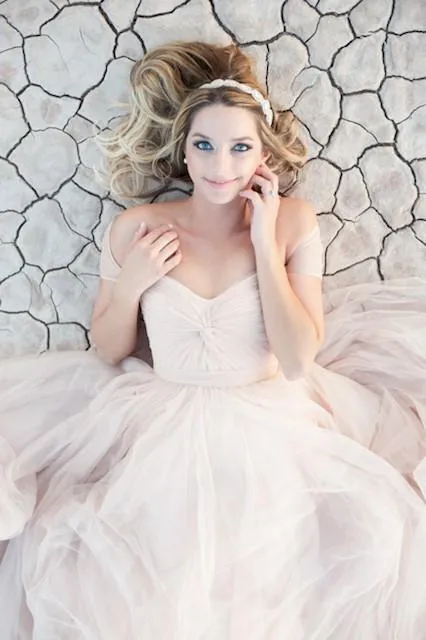 Tulle Blushing Pink Bride Dresses for Beach Weddings