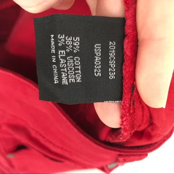 UNIVERSAL STANDARD Bae Boyfriend Jeans Cropped Red Scooter High Rise Stretch