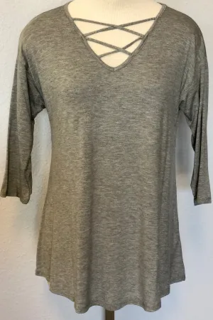 V-NECK SOLID TOP