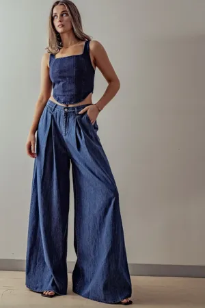 Wide Leg Pleated Denim Jeans