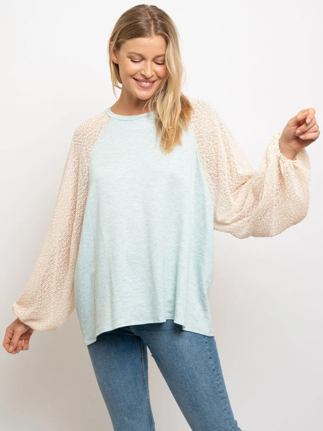WOMEN'S DOLMAN POPCORN RAGLAN SLEEVE TOP