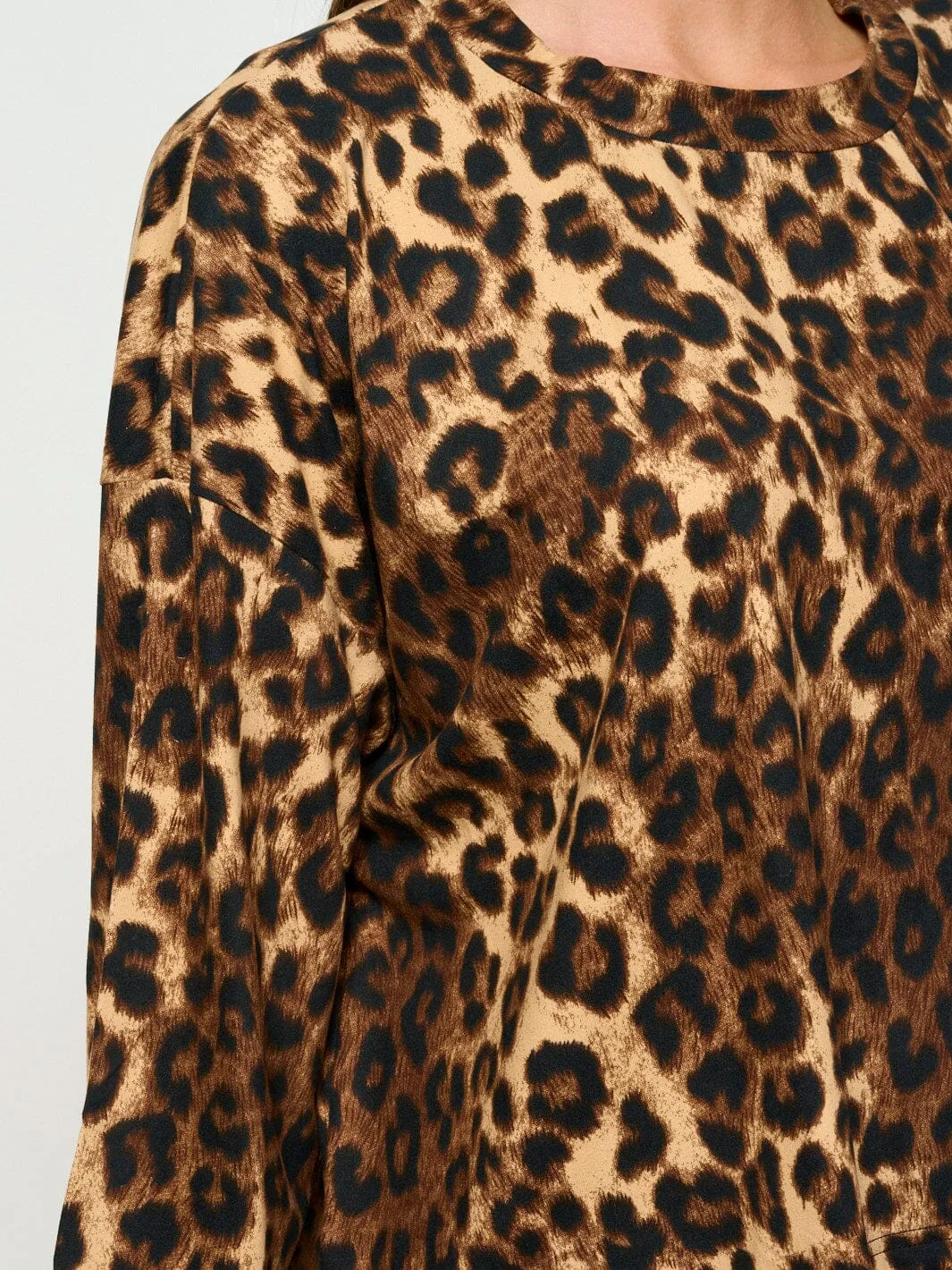 WOMENS LONG SLEEVE ANIMAL PRINT TOP