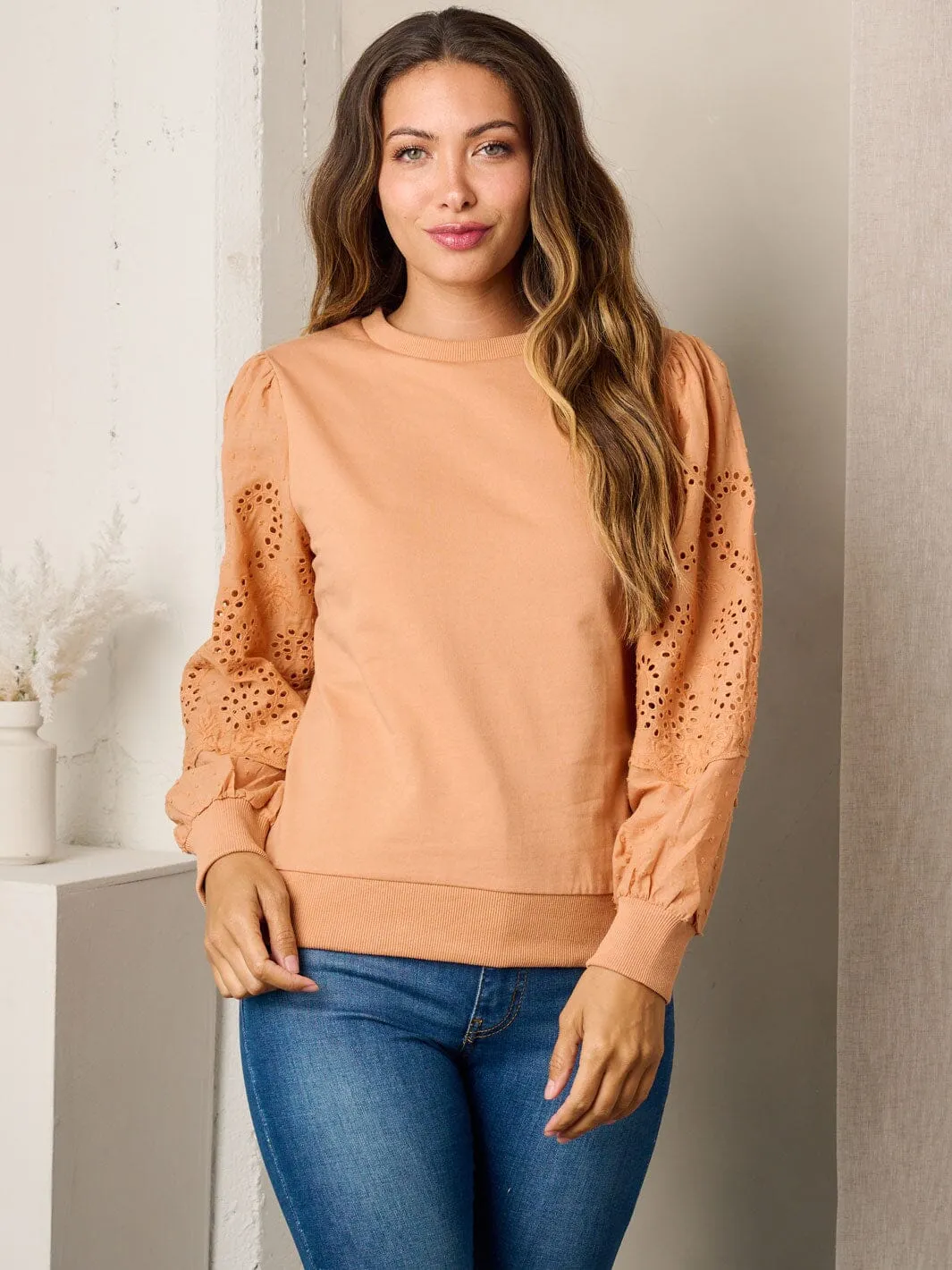 WOMEN'S LONG SLEEVE EYELET DETAILED BLOUSE TOP