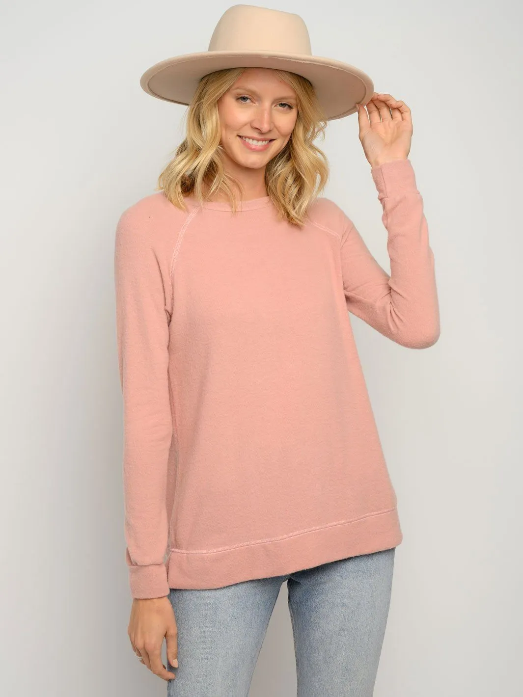 WOMEN'S LONG SLEEVE FLATLOCK STITCHING TOP
