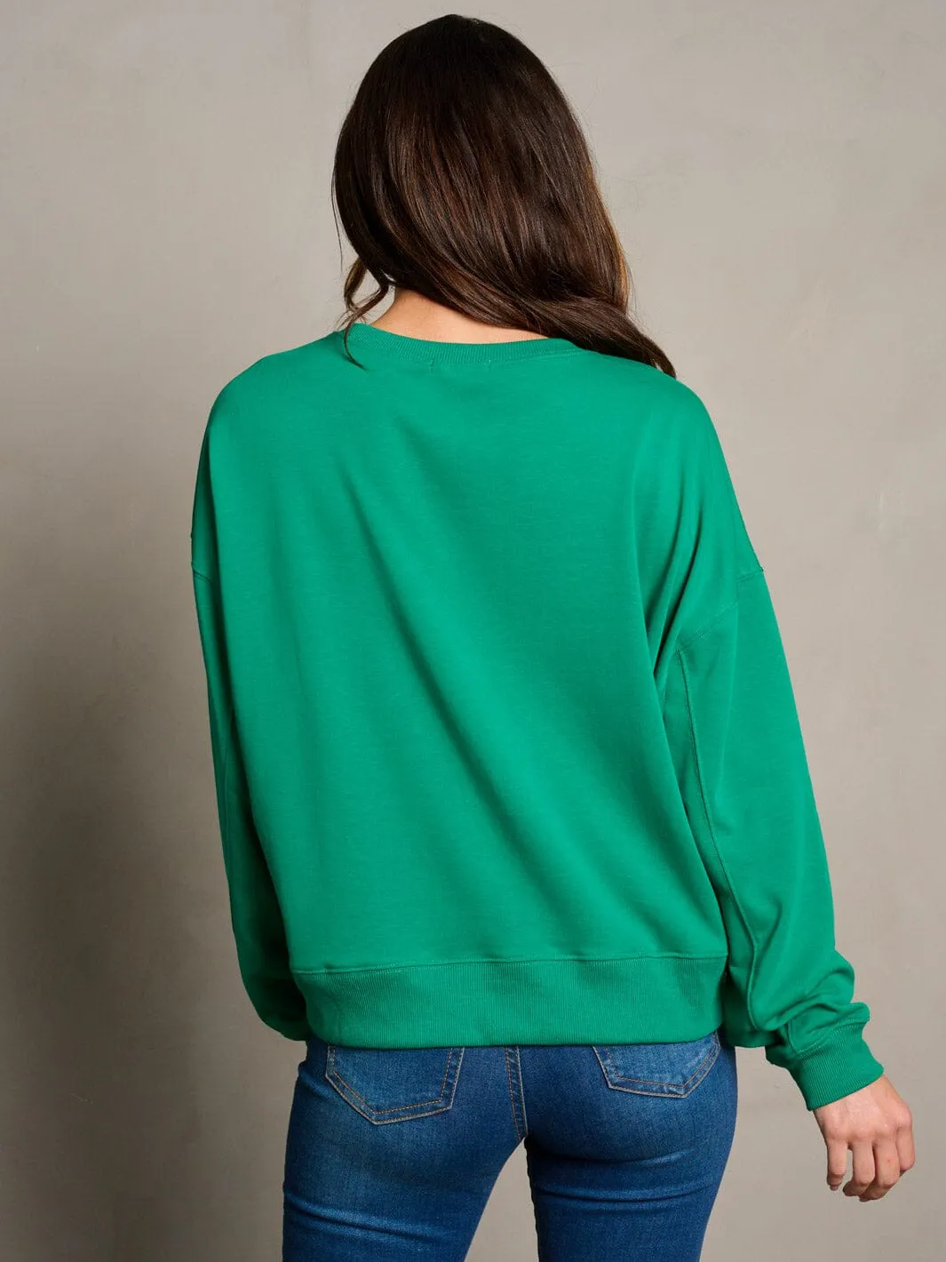 WOMEN'S LONG SLEEVE GRAPHIC TOP