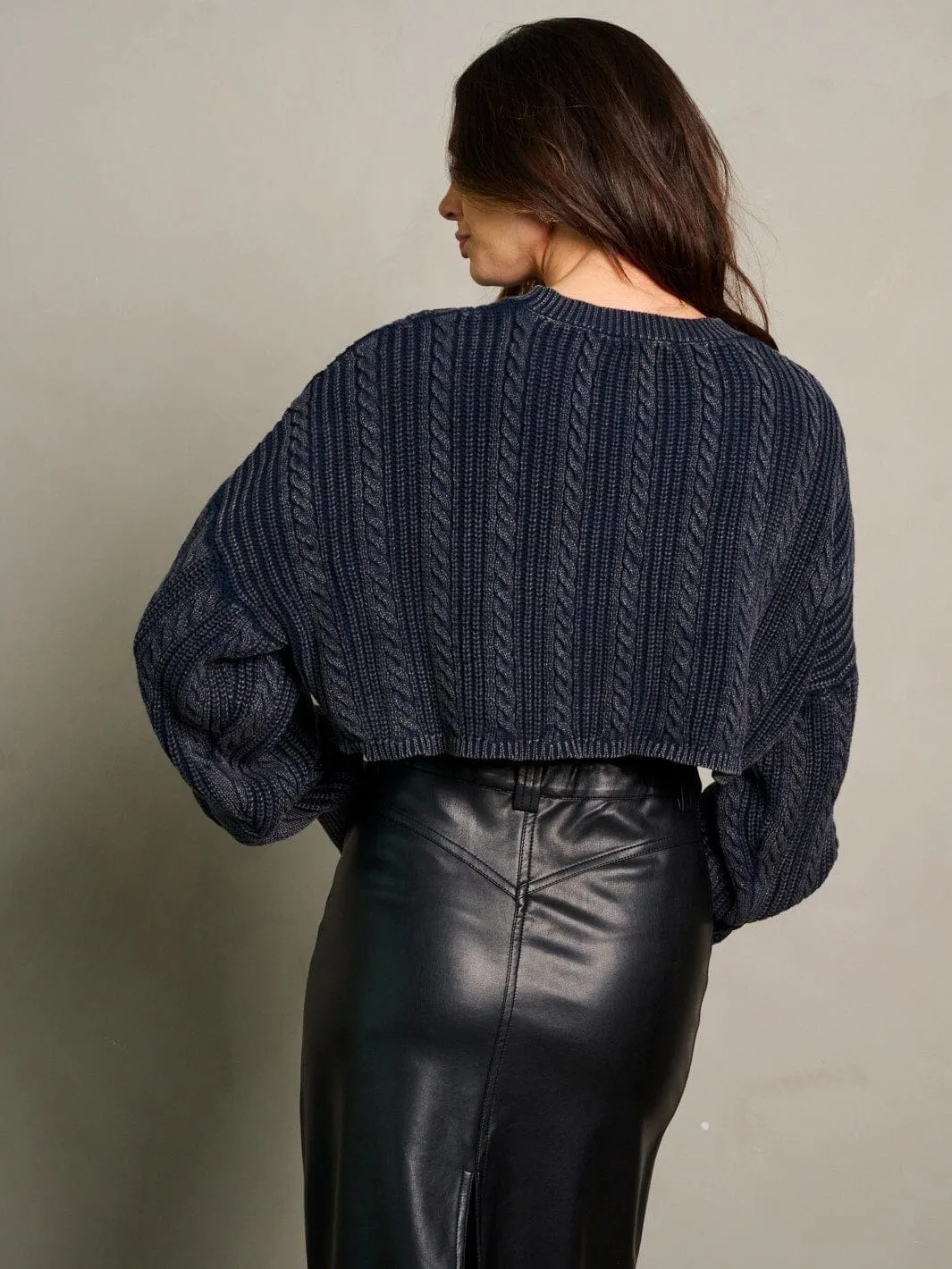 WOMEN'S LONG SLEEVE KNITTED CROP TOP
