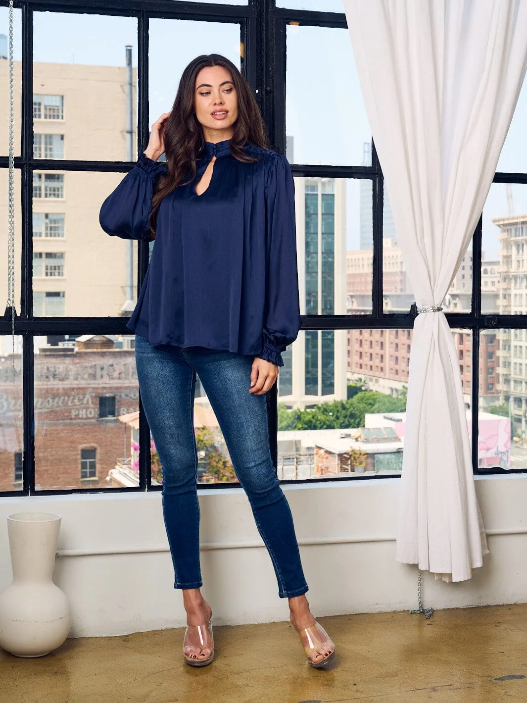 WOMEN'S LONG SLEEVE MOCK NECK FRONT KEY HOLE BLOUSE TOP