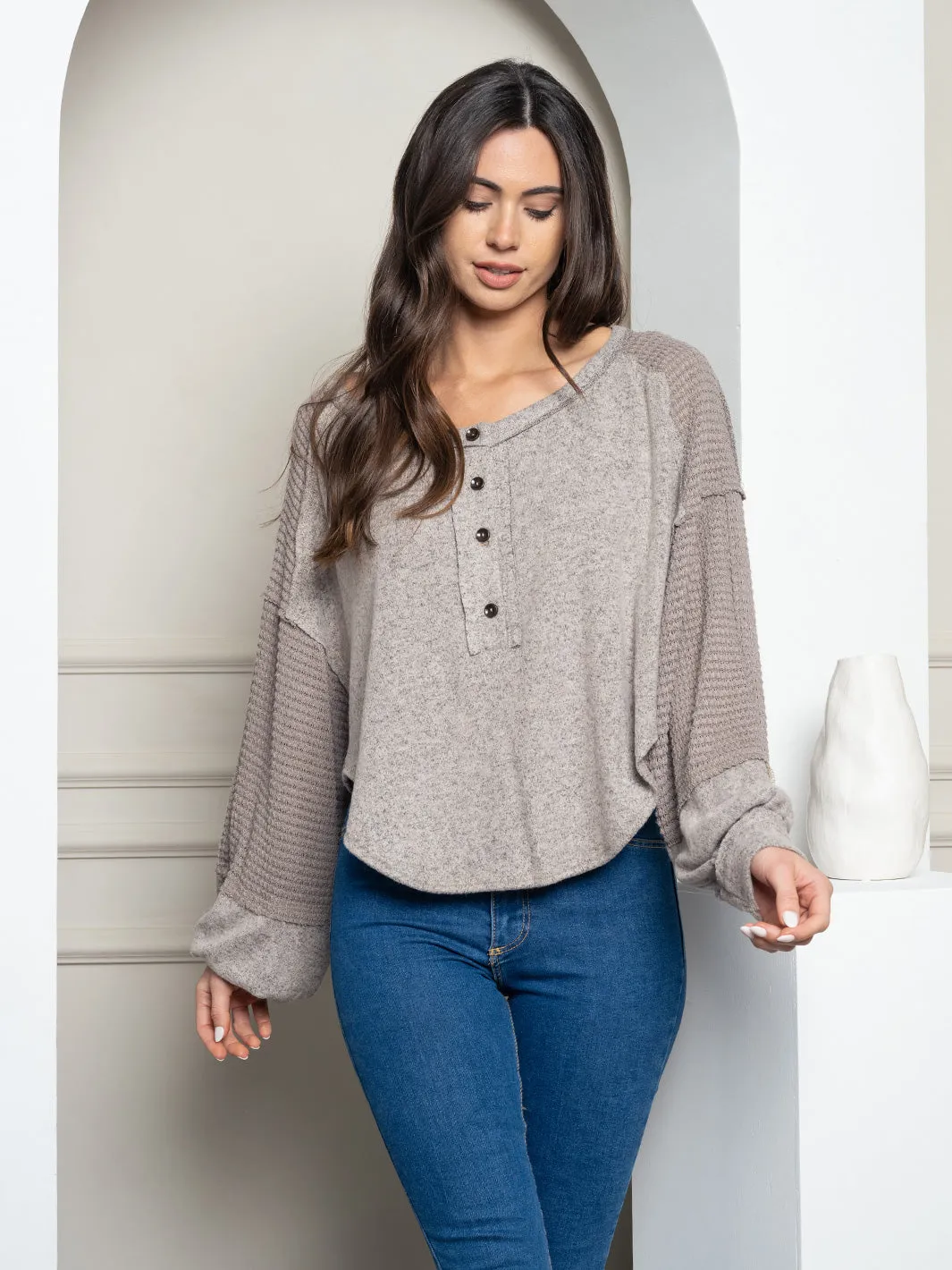 WOMEN'S LONG SLEEVE TEXTURED KNIT TOP