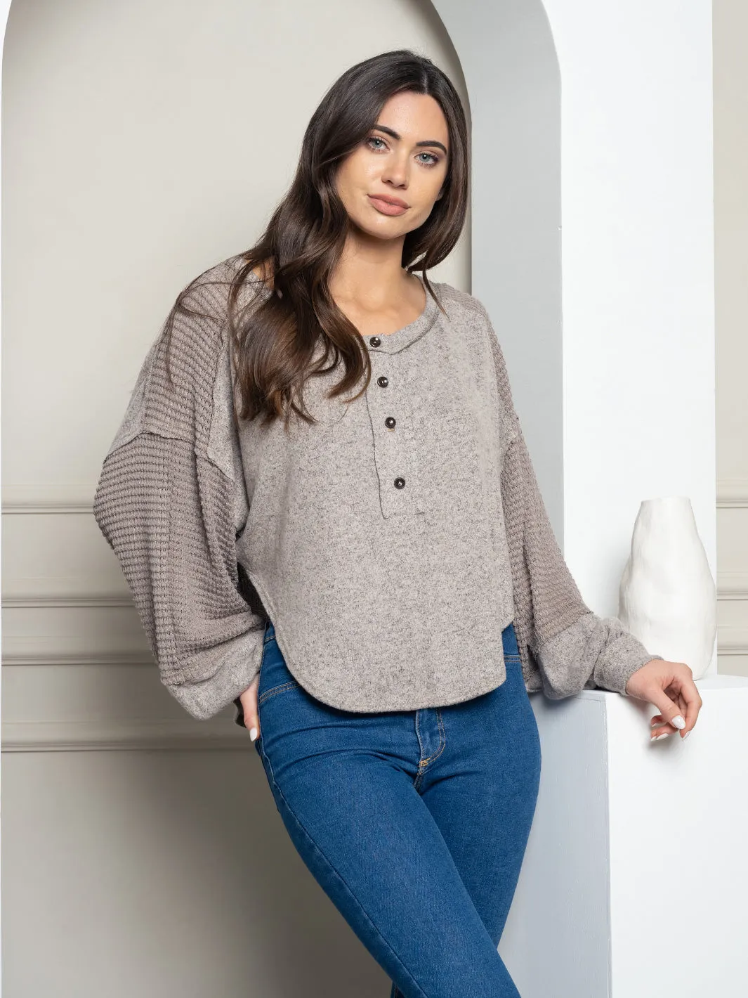 WOMEN'S LONG SLEEVE TEXTURED KNIT TOP
